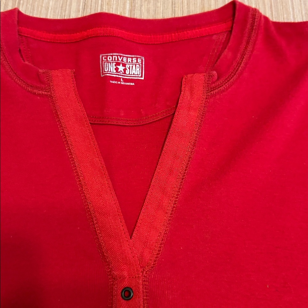 Women’s Converse One Star Red Shirt Size L - Picture 3 of 6